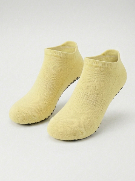 Non-Slip Grip Socks for Pilates, Yoga & Barre